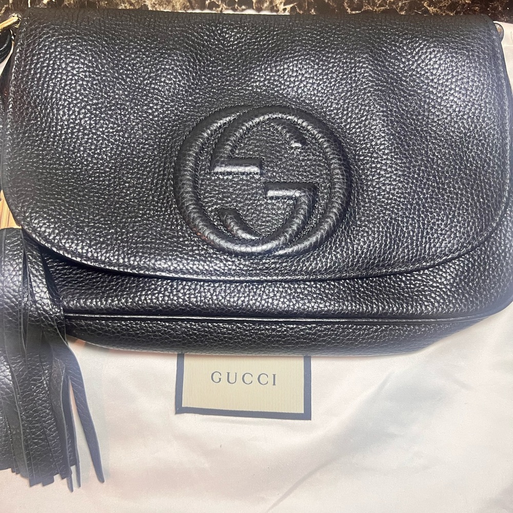 Gucci Black Pebbled Leather Bag